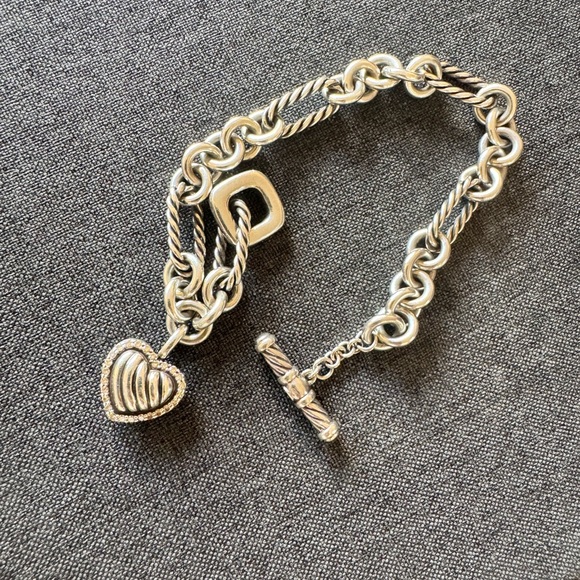 David Yurman Diamond Studded Heart Charm Sterling Silver Bracelet - Picture 5 of 10